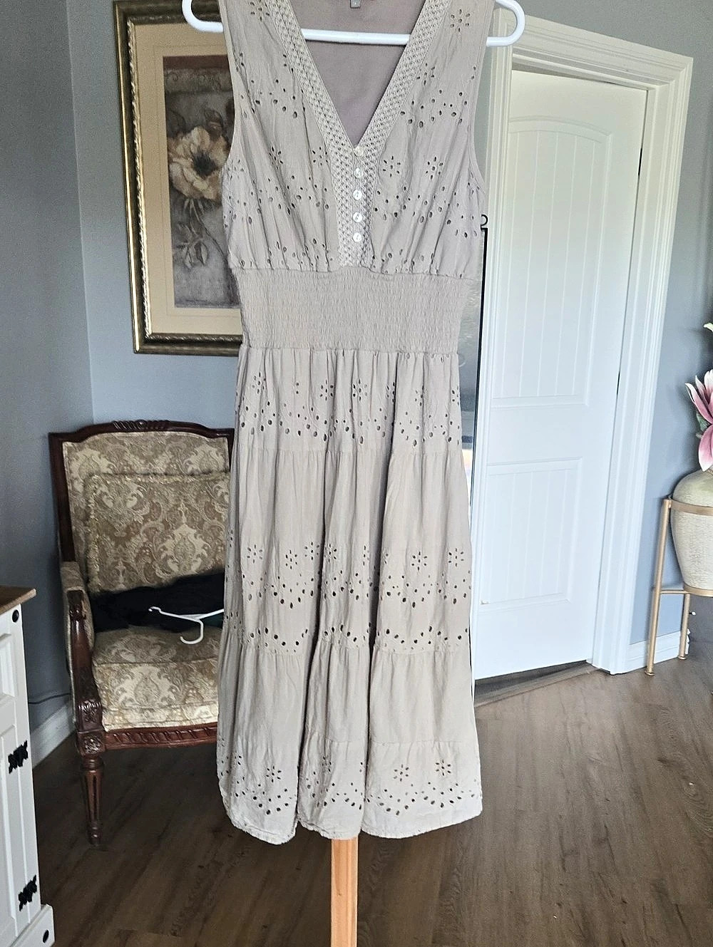 JOE'S Eyelet Midi Dress in Gray Size Medium Like New